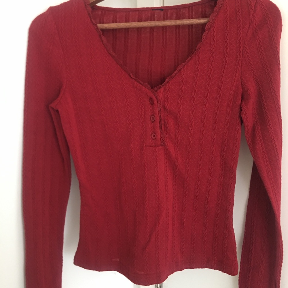 Women's Red Long Sleeve Top